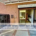 Heimathafen Dieksee - Mit Direktem Seeblick & Balkon Am Dieksee * Malente