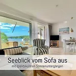 Heimathafen Dieksee - Mit Direktem Seeblick & Balkon Am Dieksee アパート マレンテ