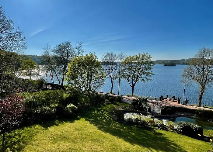 Appartement Heimathafen Dieksee - Mit Direktem Seeblick & Balkon Am Dieksee